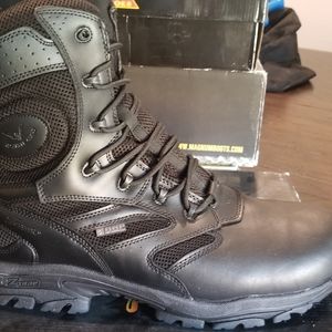 Men's Thorogood size 15.                 Good Condition